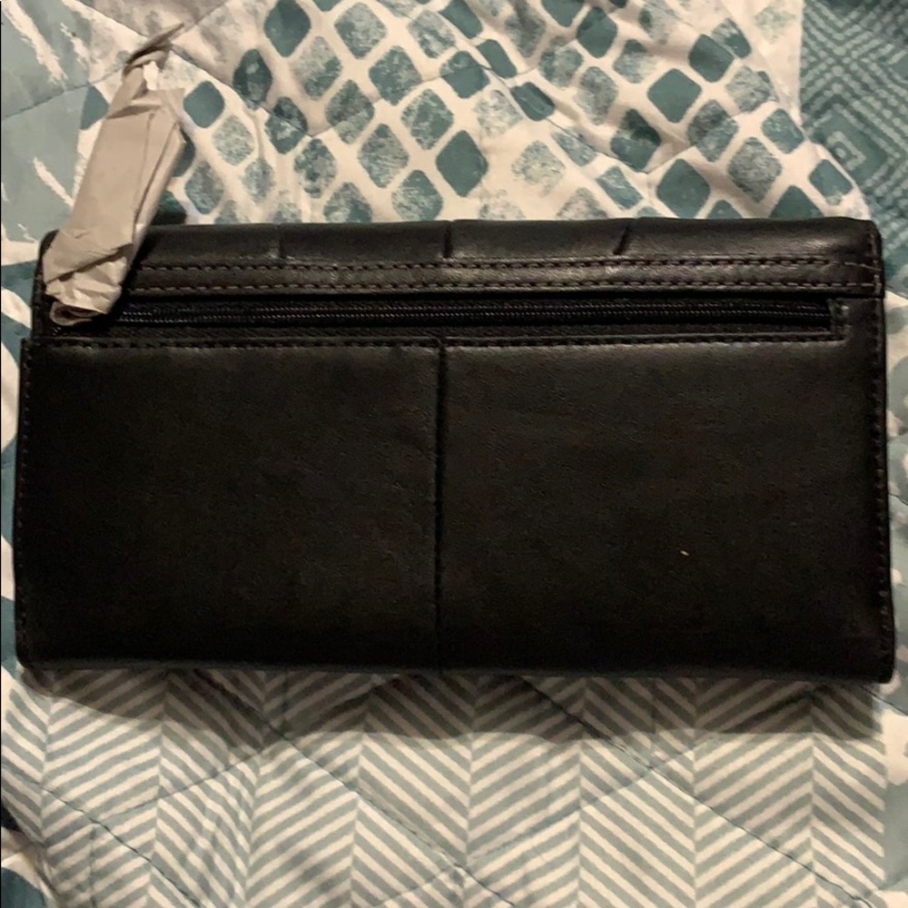 NWT Coach Wallet - Picture 3 of 3